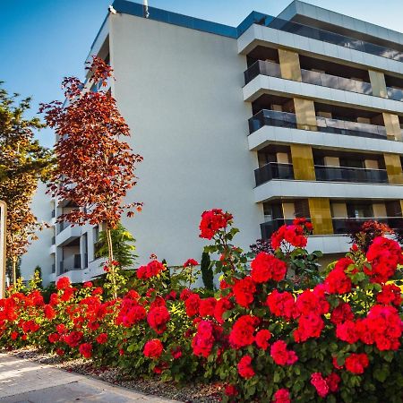 Aparthotel Novum By The Sea Olimp Exterior foto