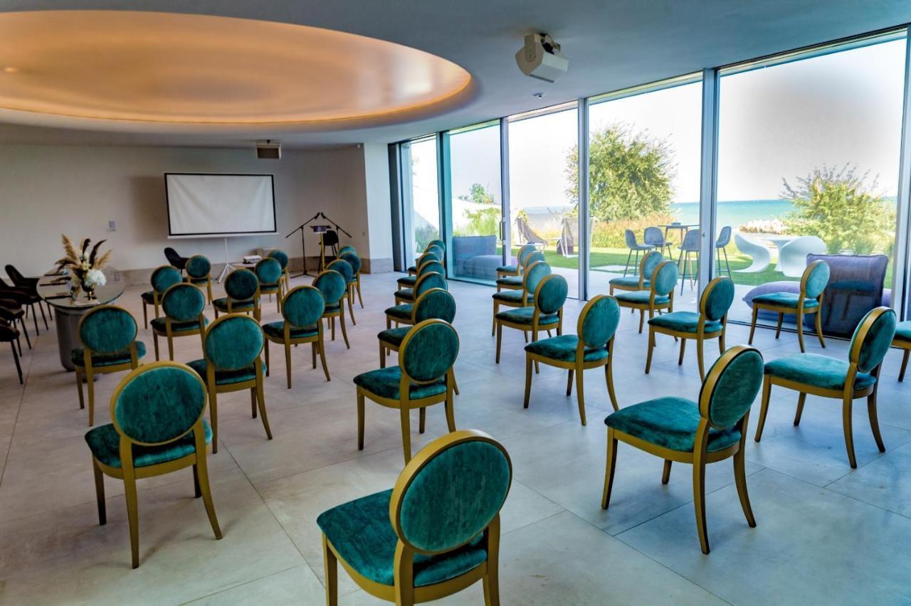 Aparthotel Novum By The Sea Olimp Exterior foto