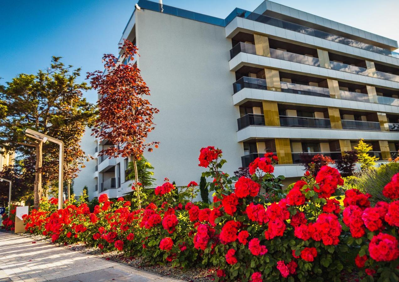 Aparthotel Novum By The Sea Olimp Exterior foto