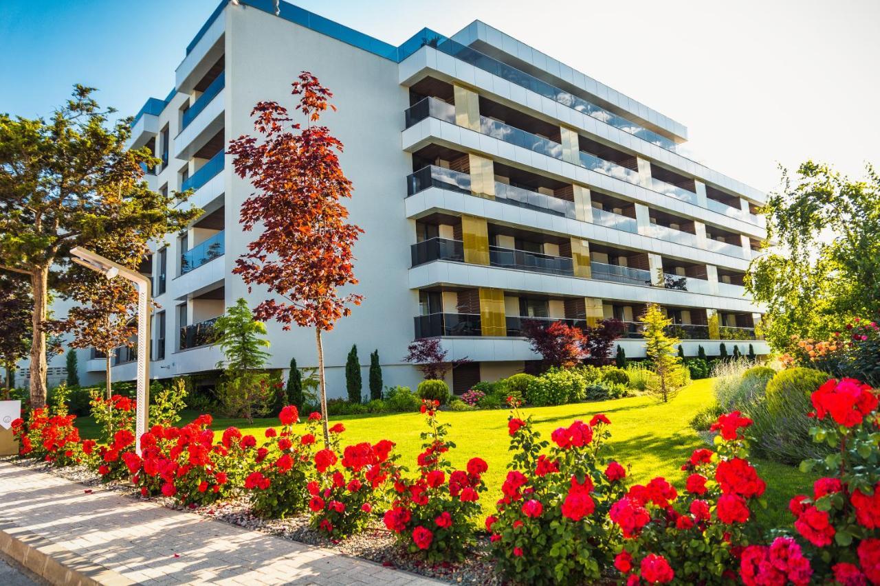 Aparthotel Novum By The Sea Olimp Exterior foto